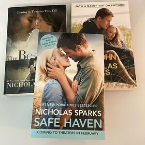 Nicholas Sparks Romance Novels